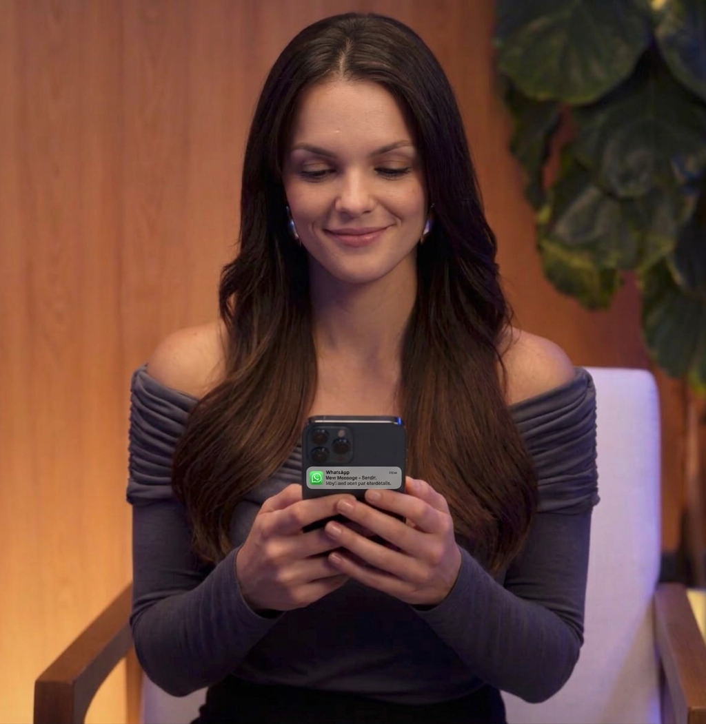 Gabi Leite te esperando no grupo do WhatsApp